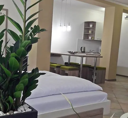 Rp Fitlife Es Vendeghaz 3*